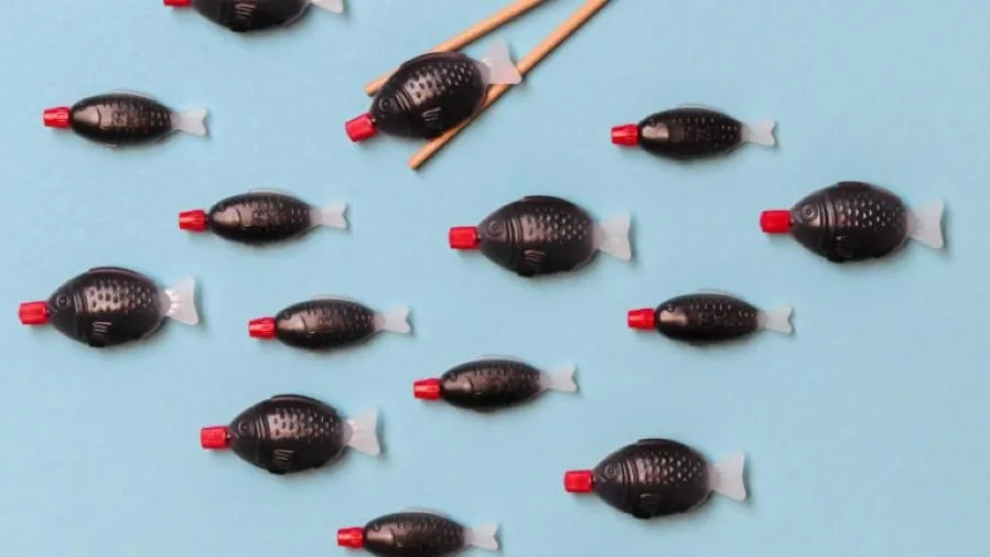 南澳下架！禁售壽司「小魚醬油瓶」背後的秘密的封面圖片
