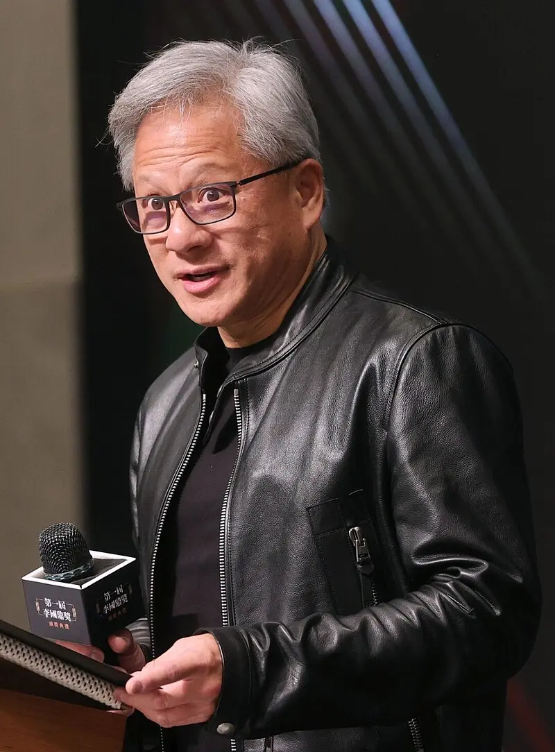 黃仁勳直言，輝達H20晶片庫存龐大，壓力沉重。（資料圖片）