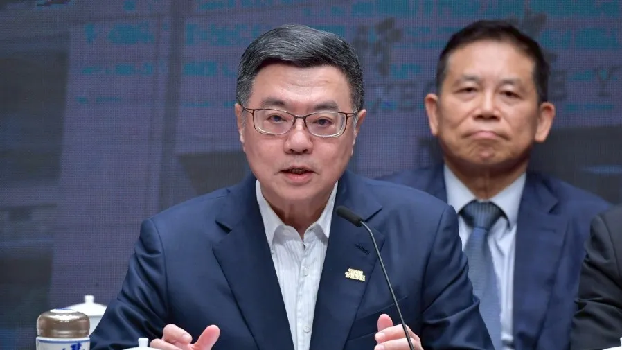 因應特朗普關稅戰 台灣擬投880億台幣協助產業的封面圖片