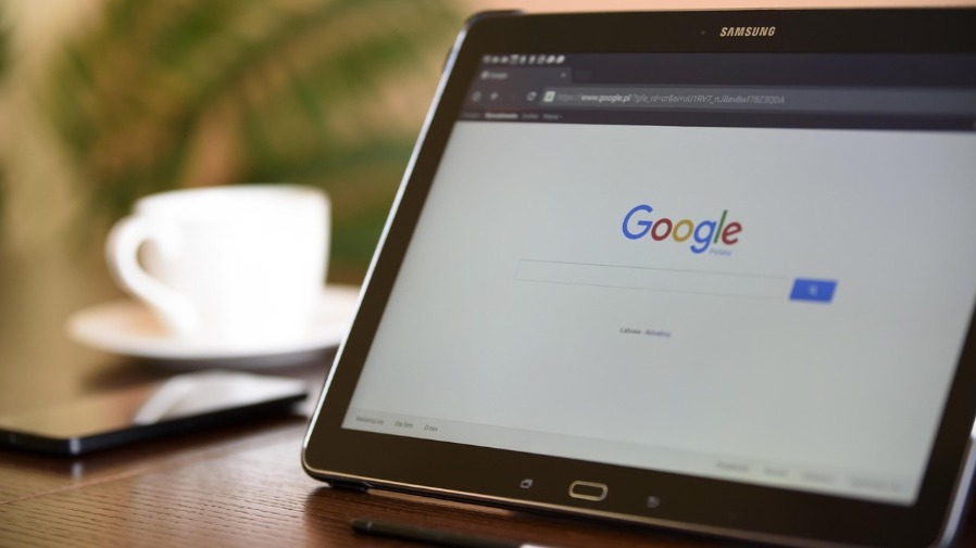 Google 竟能搜出 ChatGPT 對話，分享功能竟成隱私殺手！的封面圖片