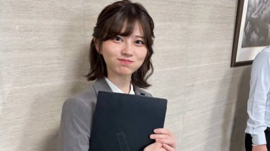 日本甜妹荒木佐保里「征服」馬斯克！短短幾天狂吸 7630 萬觀看的封面圖片