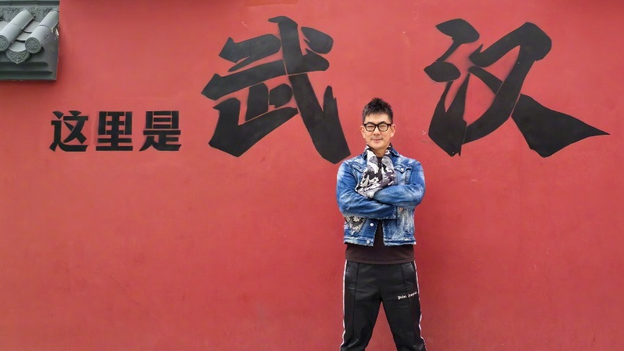 任賢齊感激武漢老鄉修祖宅，20 年海報成鄉情珍貴見證的封面圖片