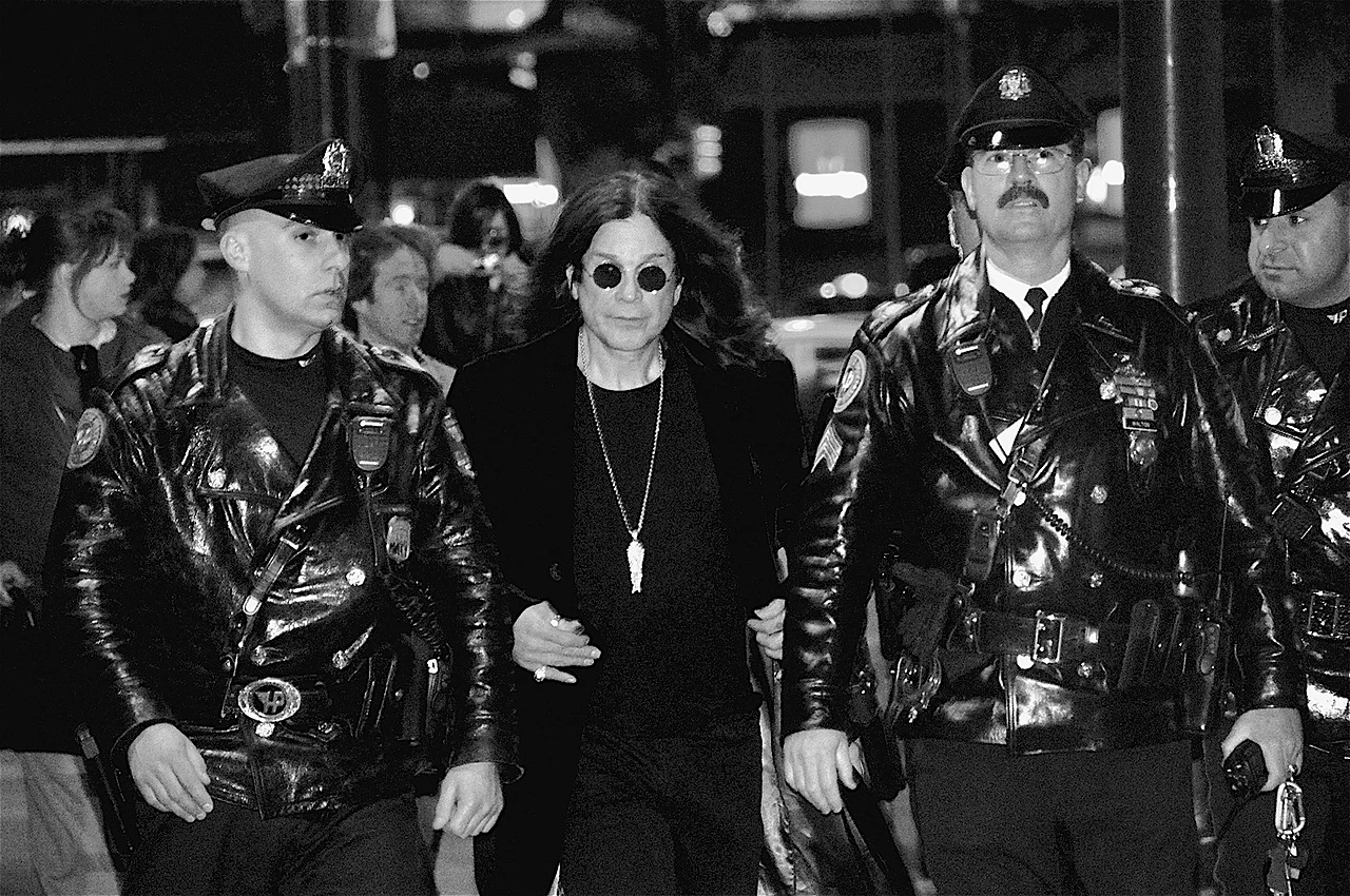英國搖滾巨星、「黑色安息日」原主唱奧斯本（Ozzy Osbourne）於 7 月 22 日辭世，享年 76 歲。（來源：wikipedia）