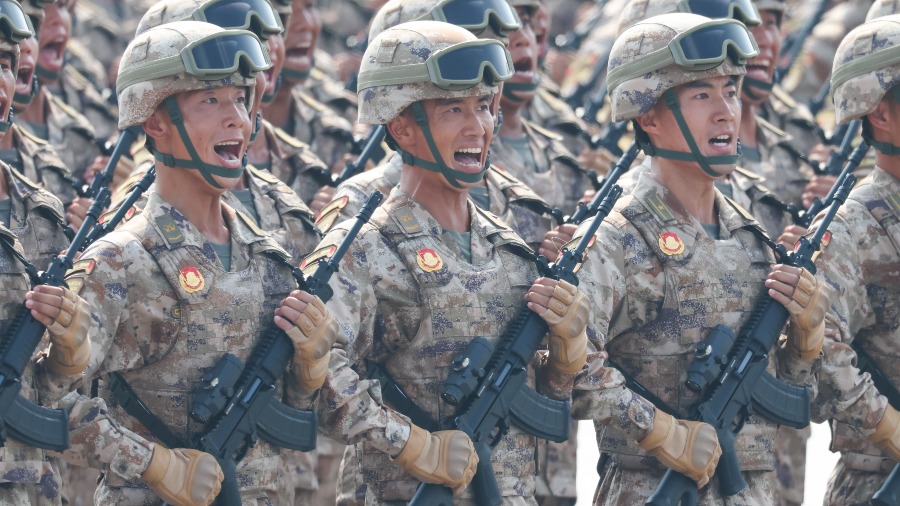 解放軍輾壓美軍的九三閱兵：一場顛覆戰略平衡的全球軍事宣言的封面圖片