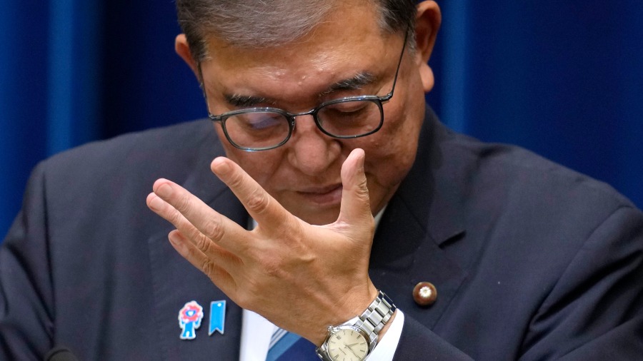 日本首相石破茂辭職的封面圖片