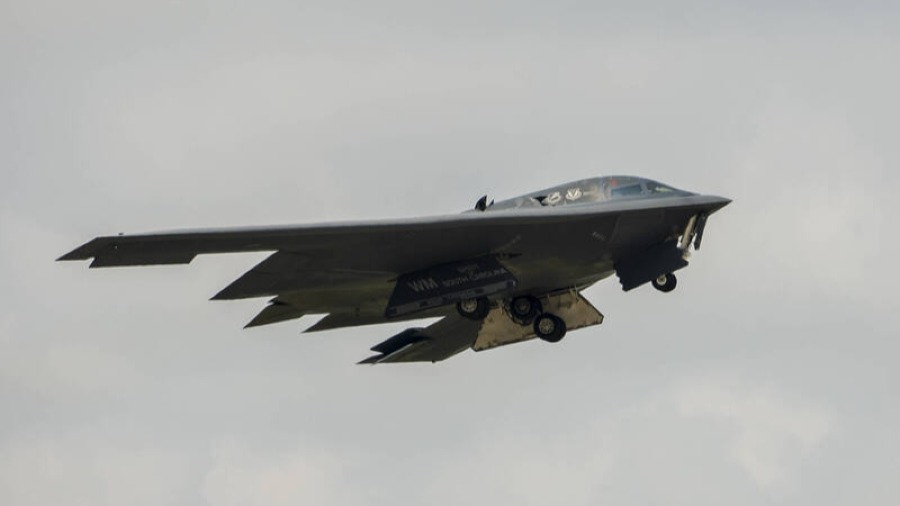 美空軍B-2轟炸機墜機報告曝光 閥門失效液壓流失成肇因的封面圖片