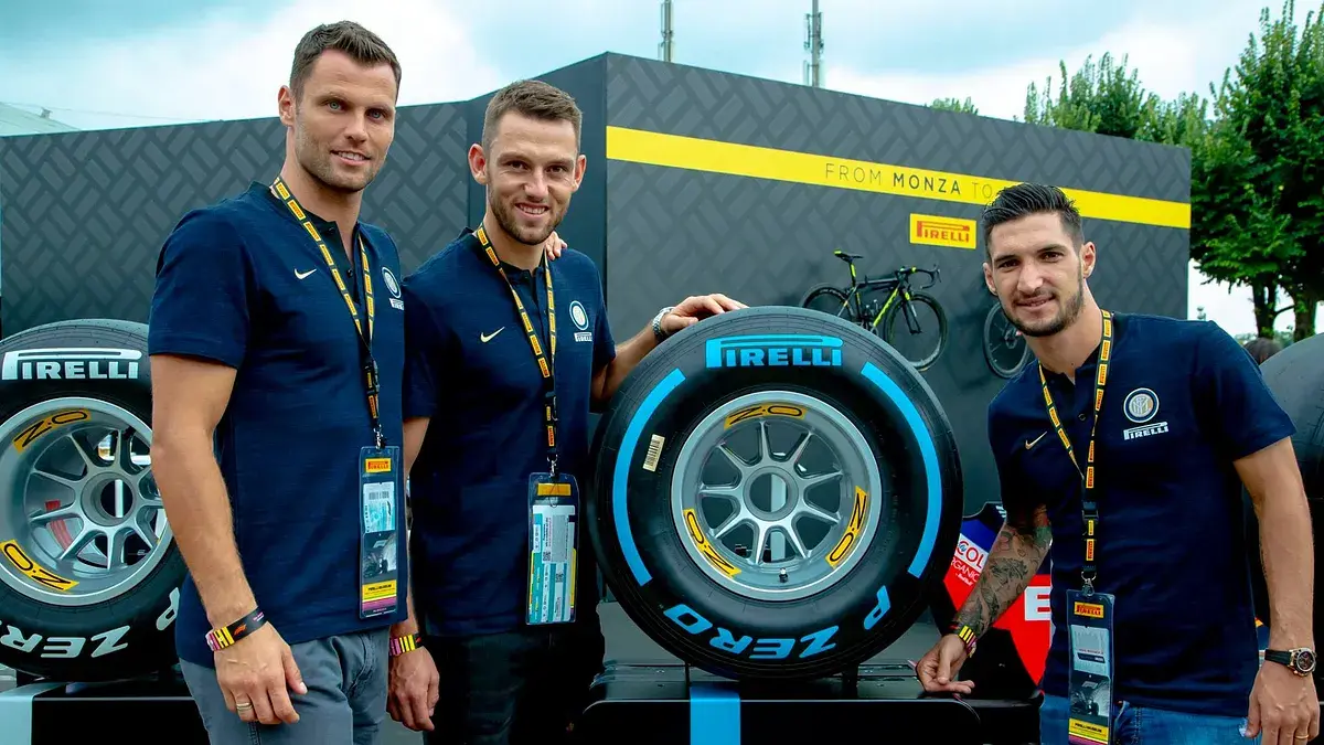 全球前5大、義大利知名輪胎製造商倍耐力（Pirelli）生產的賽車胎。（翻攝自官方粉專）