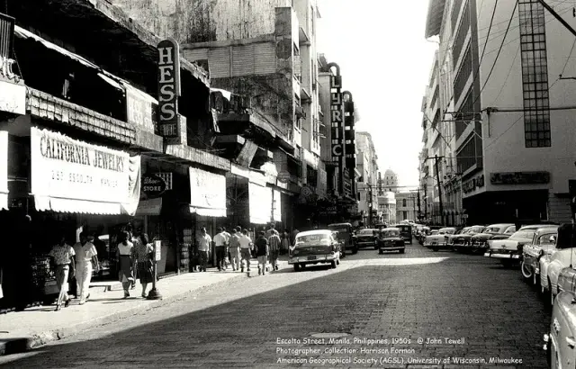 1950–60 年代的菲律賓政治相對穩定，民主選舉制度運作順暢，新聞自由度高於多數鄰國。資料圖片