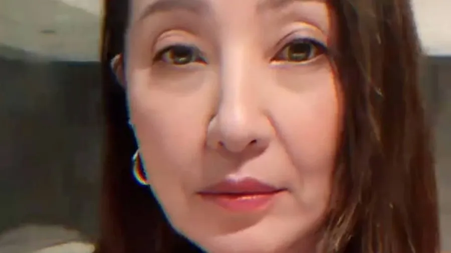 貨車界女神鄭希怡「斷崖式衰老」？抖音短片判若兩人！網民嚇親：似足伍詠薇的封面圖片