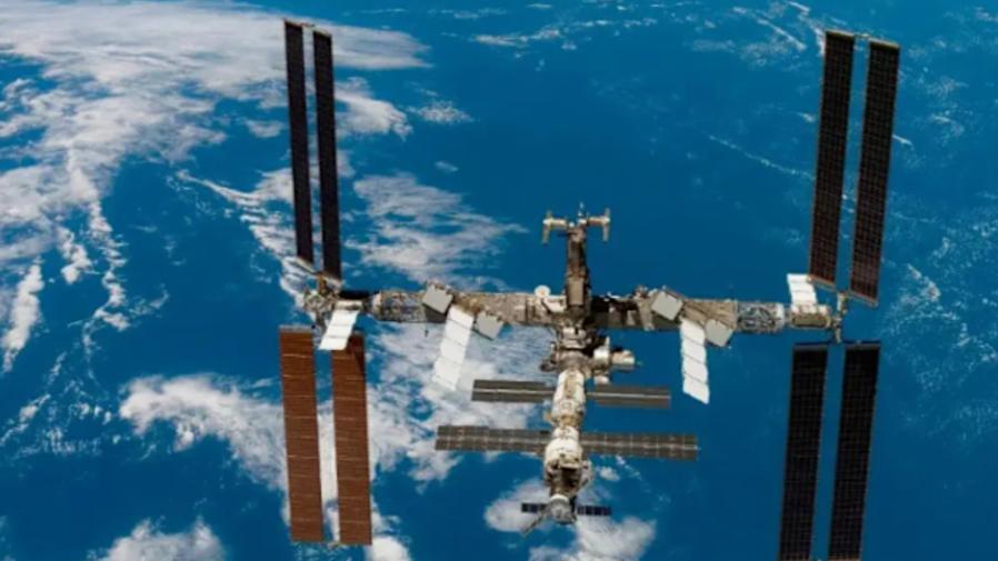 美俄計劃讓「國際太空站」2028年「可控離軌銷毁」的封面圖片
